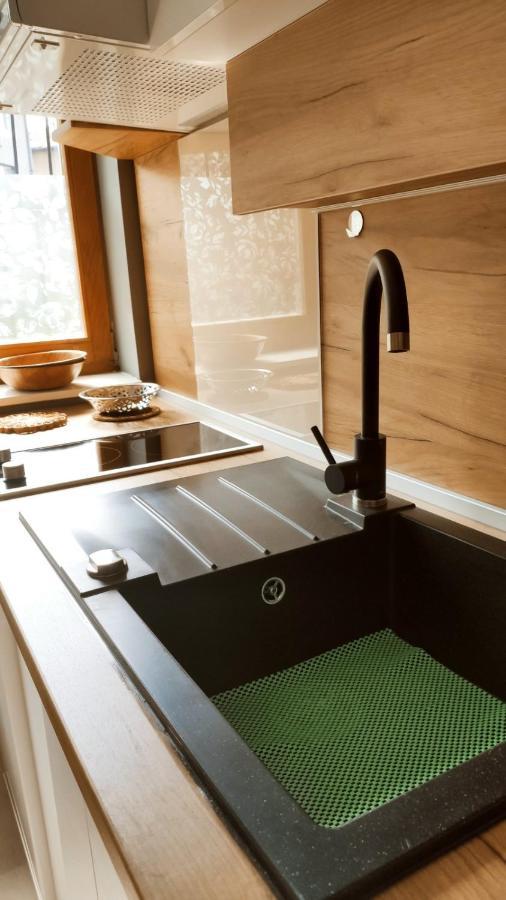 Cozy, Nice & Quiet Apartment Lucky Sarajevo - Free Public Parking المظهر الخارجي الصورة